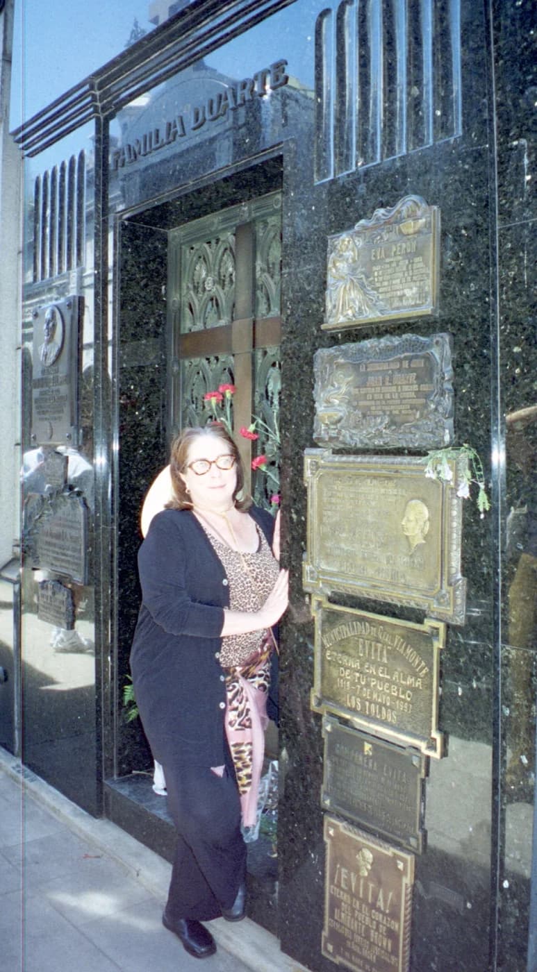 Tomb of Eva Peron. Mary Alice will certainly not cry for you Evita
